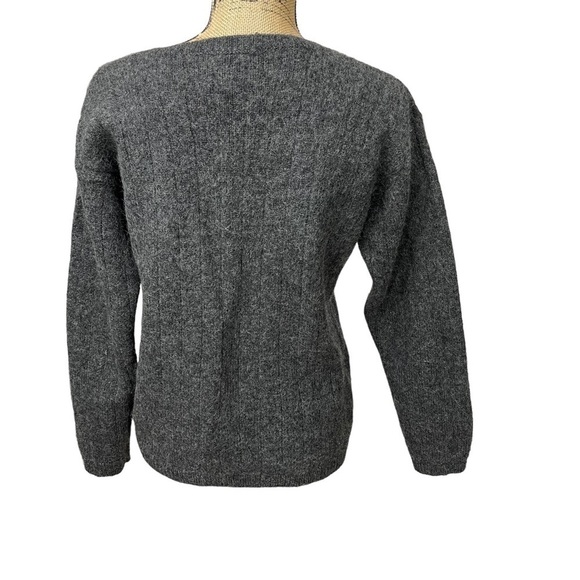 VTG Express Tricot Wool Sweater Grey V neck Size Small Large Ribbing - Picture 6 of 9